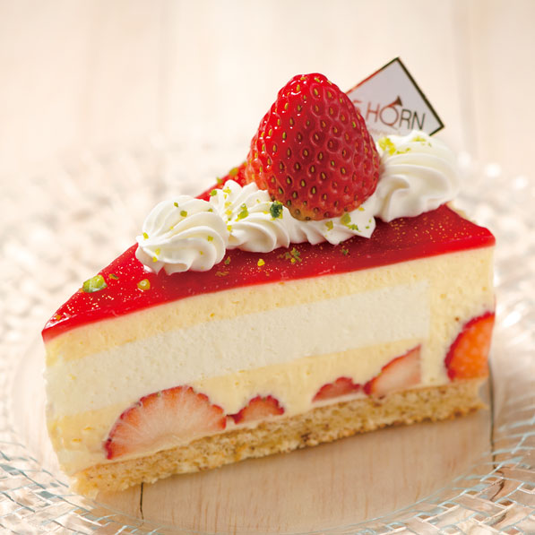 【３月おすすめケーキ】苺のフレジェ?