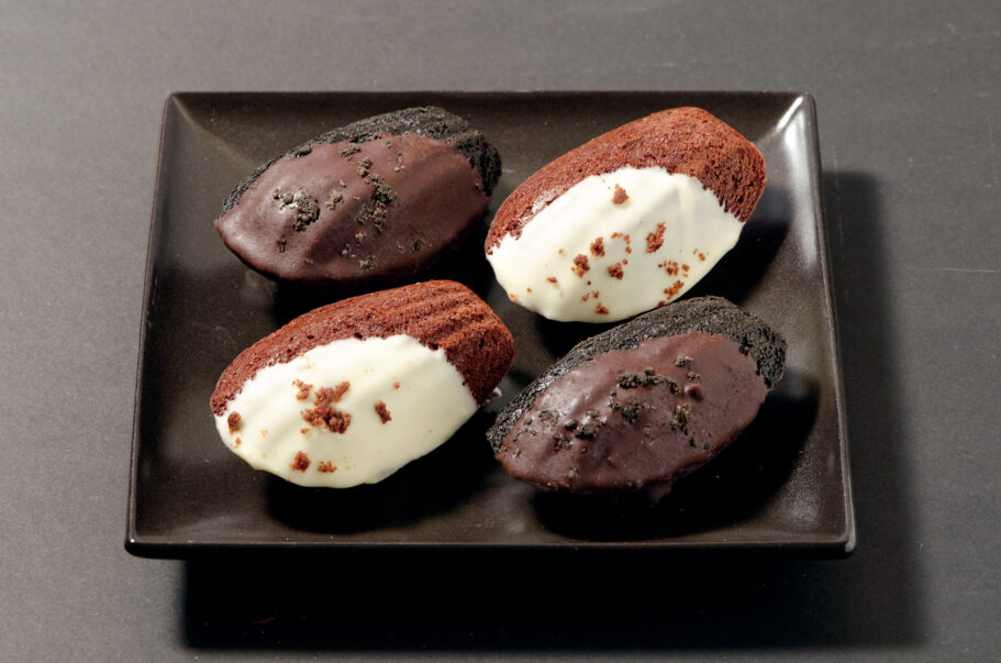 【バレンタインギフト】黒と、濃。 2026年のバレンタインは、ショコラの深みを味わう